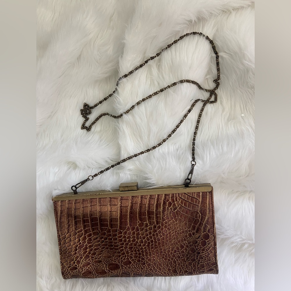 Vintage Metallic Gold Tan framed purse
